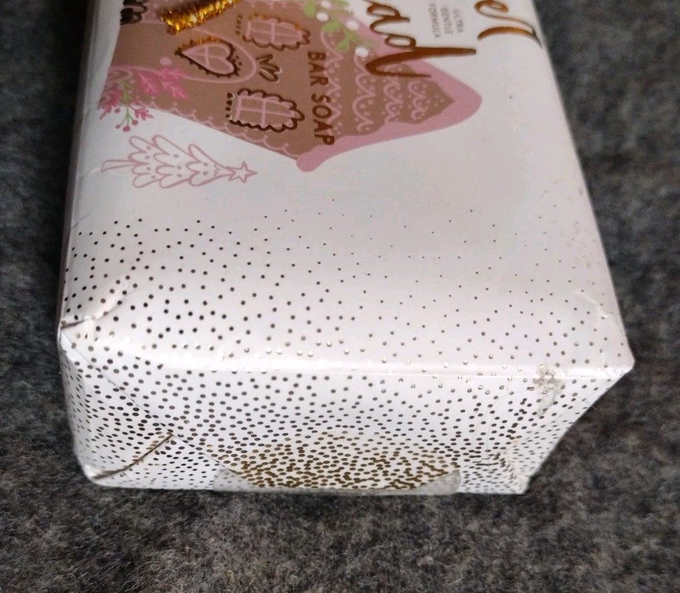 Dabney Lee Luxury Bath Bar Soap Gingerbread Scent Holiday Shelf Life 07-16-2024