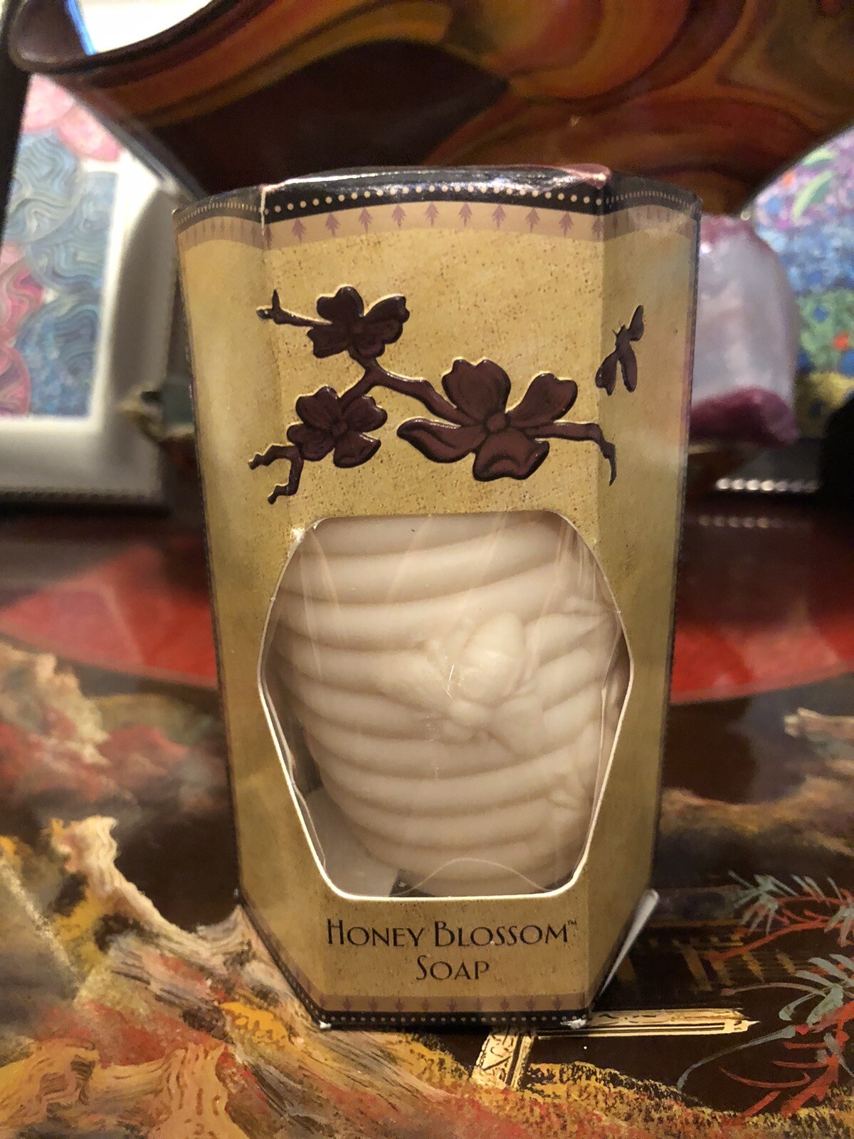 HONEY BLOSSOM BEE HIVE SOAP BY HONEY HOUSE NATURALS 10.6 oz