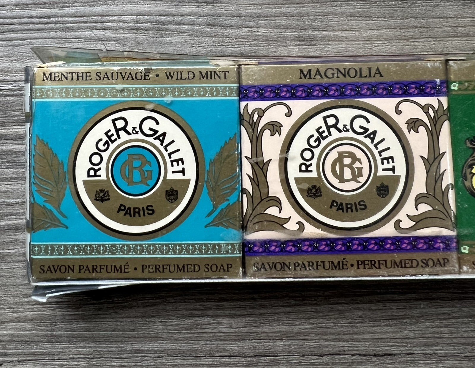 Vintage Roger & Gallet Paris France Set /6 Guest Soaps .9 Oz Each new old stock