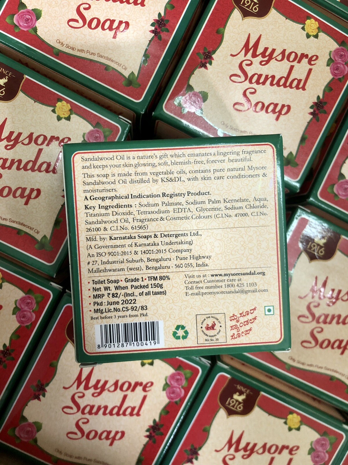 1 X 150gm Mysore Sandal Bath Soap Bar, ORIGINAL of Karnataka Soaps Ltd. Exp-2025