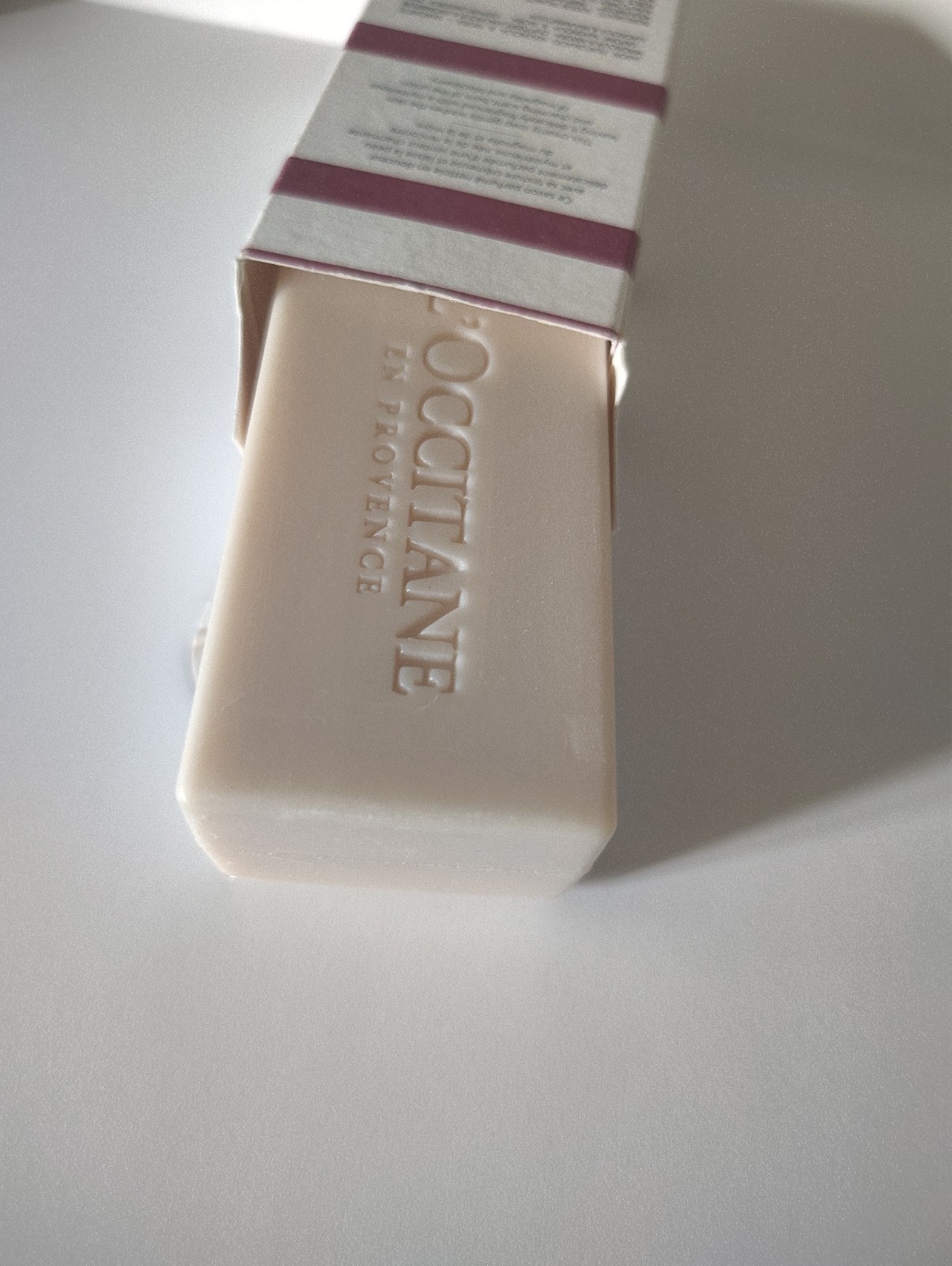 L Occitane MAGNOLIA & MURE Perfumed Soap 4.4 oz. 125 g. New In Box