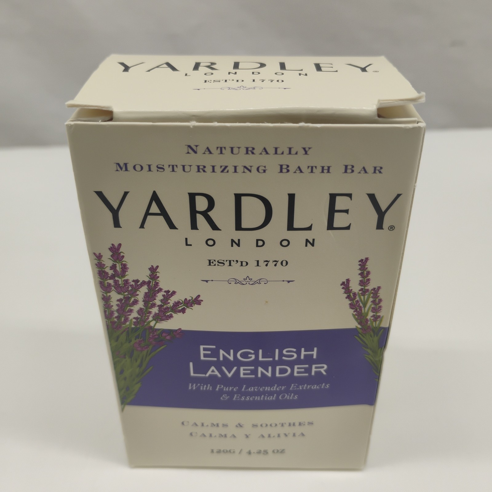 Yardley London Bath Soap Bar English Lavender Scent & Essential Oils 4.25 oz