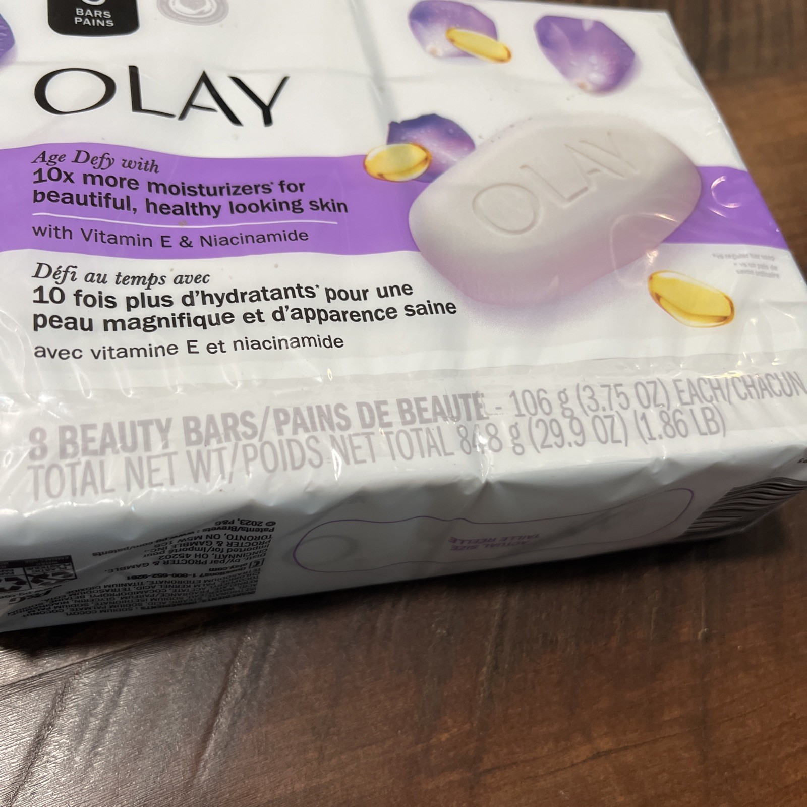 OLAY Age Defy Beauty Bar Soap 8 Pack 10X Moisturizers Vitamin E 3.75oz