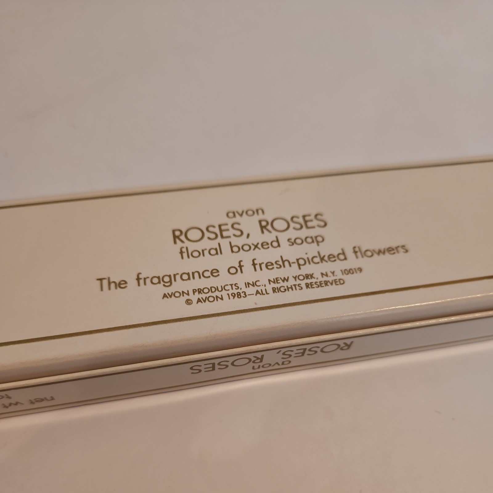 VTG 1983 Avon Roses, Roses floral boxed soap 1 oz each (4pk bundle 4 oz) NIB