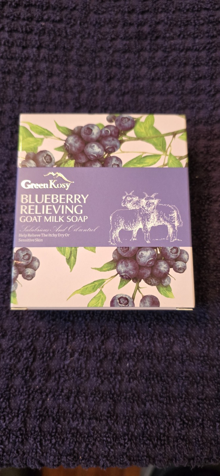 Green Kosy Blueberry Relieving Goat Milk Soap Sensitive Skin Oil Control