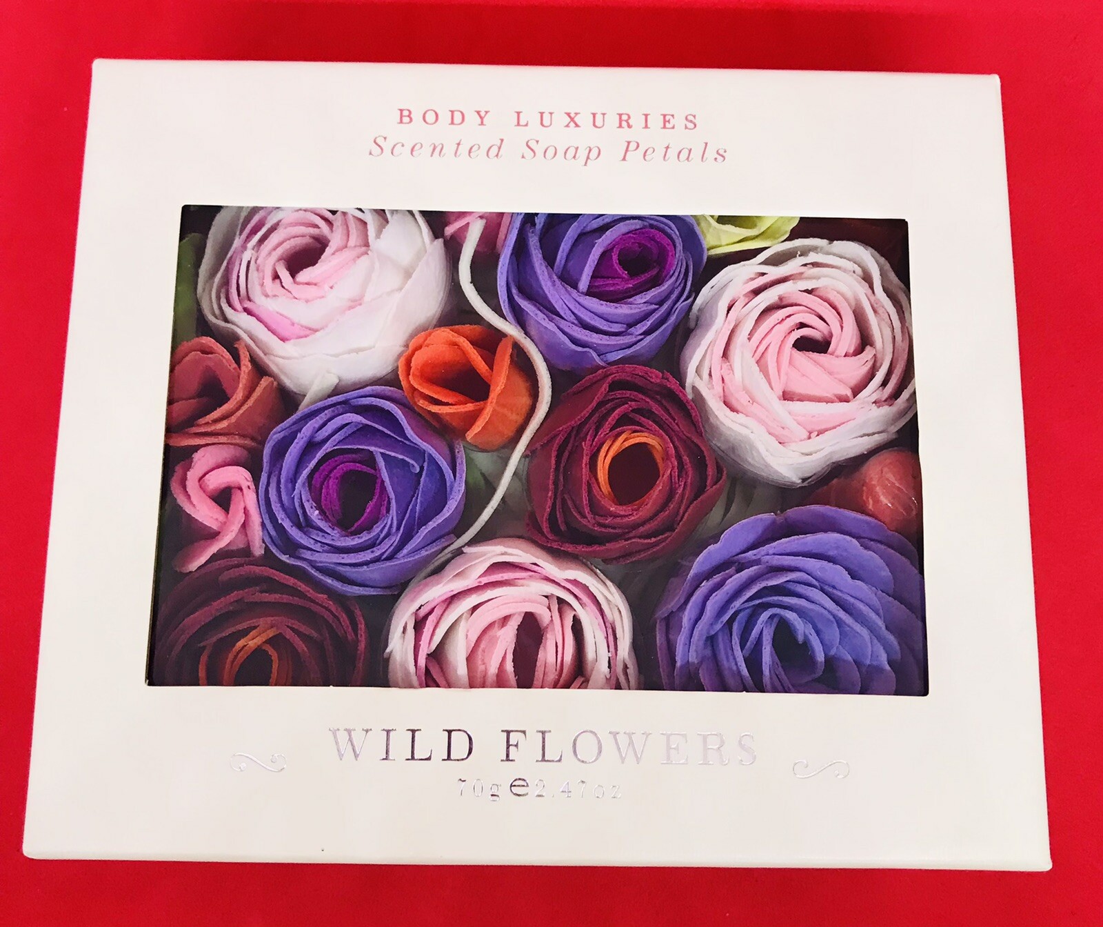 Body Luxuries Scented Bath Soap Petals Rose & Wild Flowers 2.47oz 70g NEW