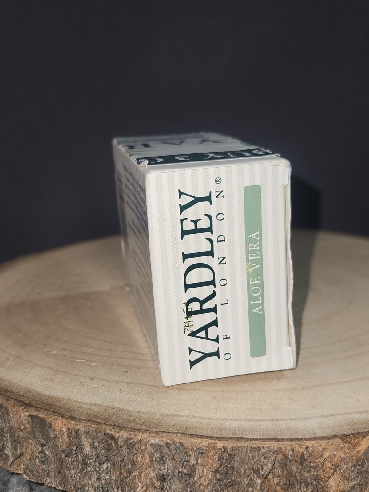 Yardley of London Vintage Aloe Vera 4.25 Oz Bar Soap Moisturizer~Discontinued