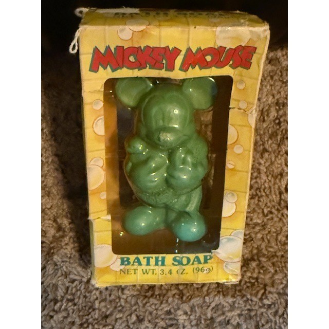 Vintage Mickey Mouse Bath Soap 3.4 oz. 1990s Disney Collectible New in Box