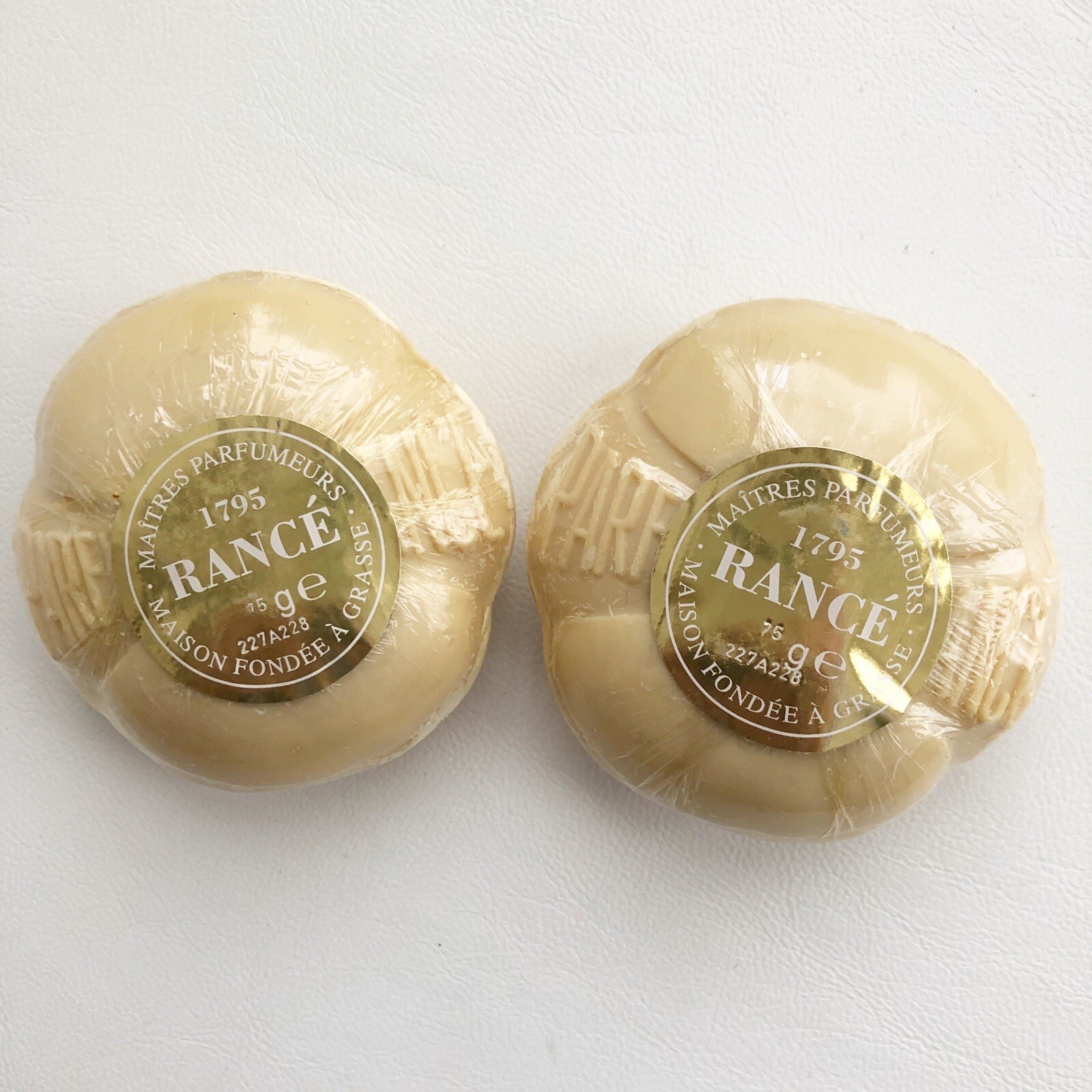 2 VINTAGE MAITRES PARFUMERS RANCE SOAPS MAISON FONDEE A GRASSE NEW