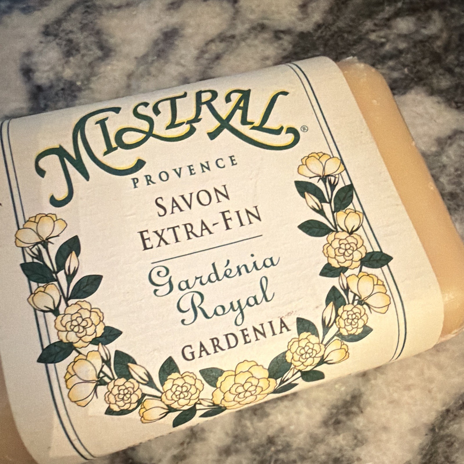 Mistral Provence Savon Extra-Fin Gardenia Royal Shea Butter Soap Bar 7 oz