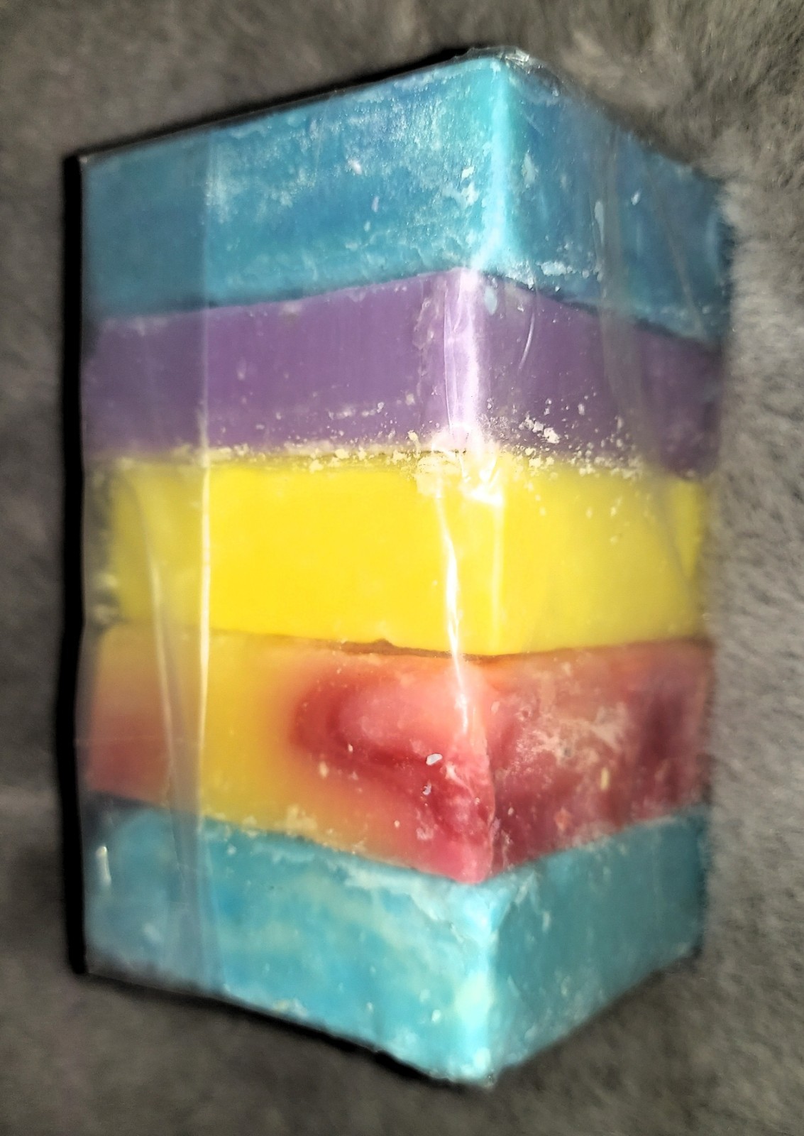 5 Pieces Home Made Soap Bars Various Colors & Scents