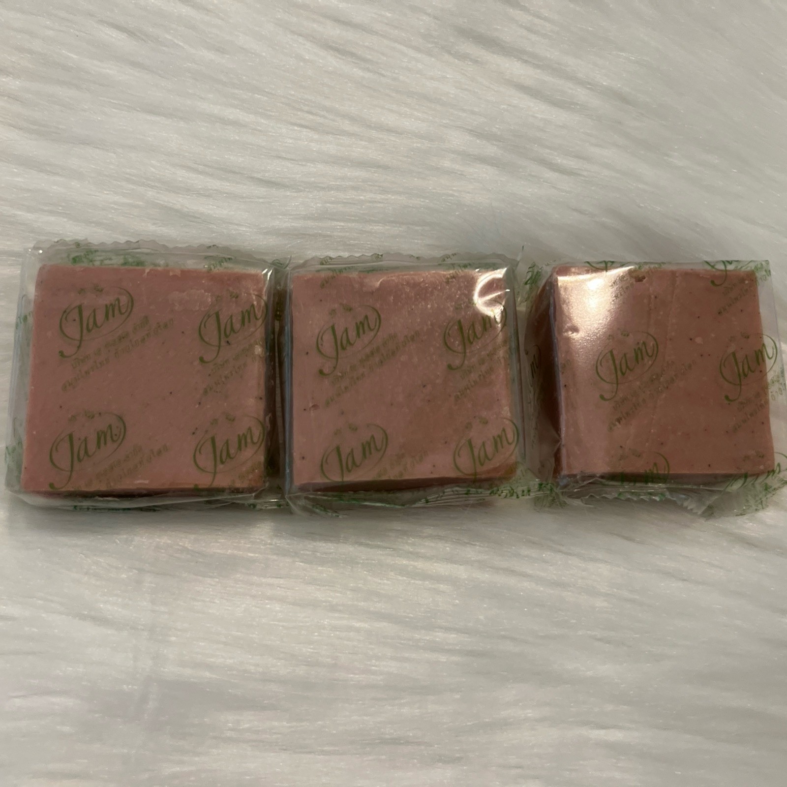 Coffed Ginseng Glutra Collagen Soap 65 Grams