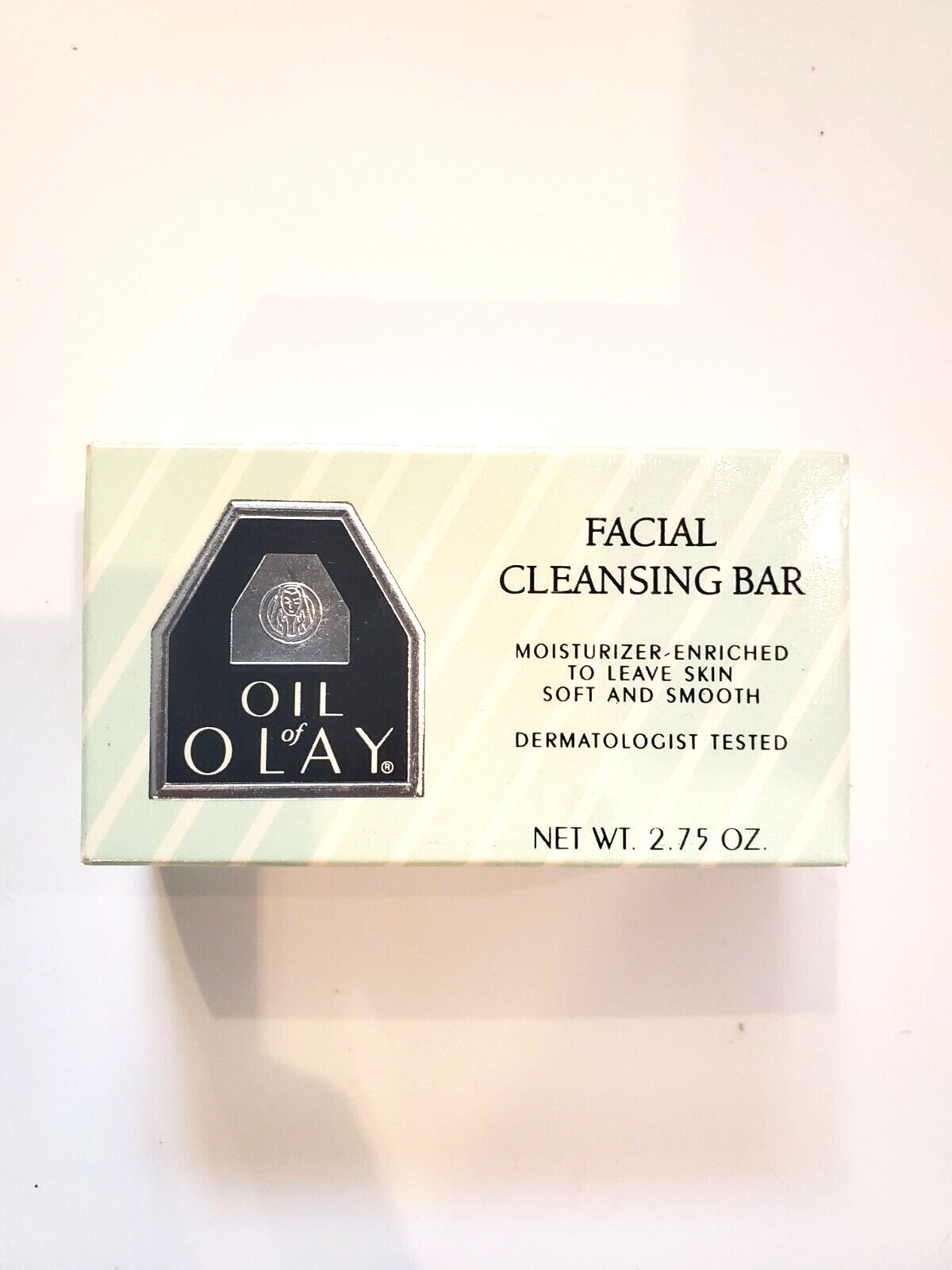 Oil Of Olay Facial Cleansing Bar Old Formula New in Package 2.75 Ounce