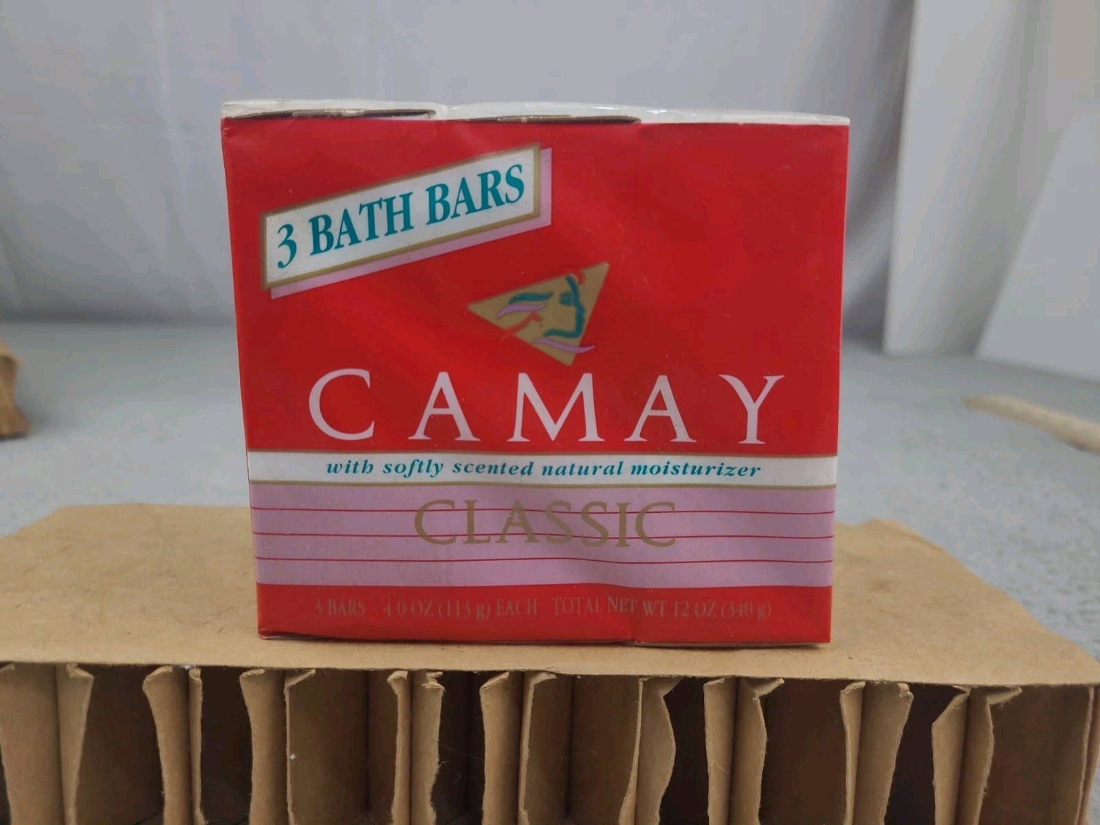 Camay Classic Pink Soap Soft Scented Moisture Beauty Bar 3-Pack Bath Bar 4.0 oz