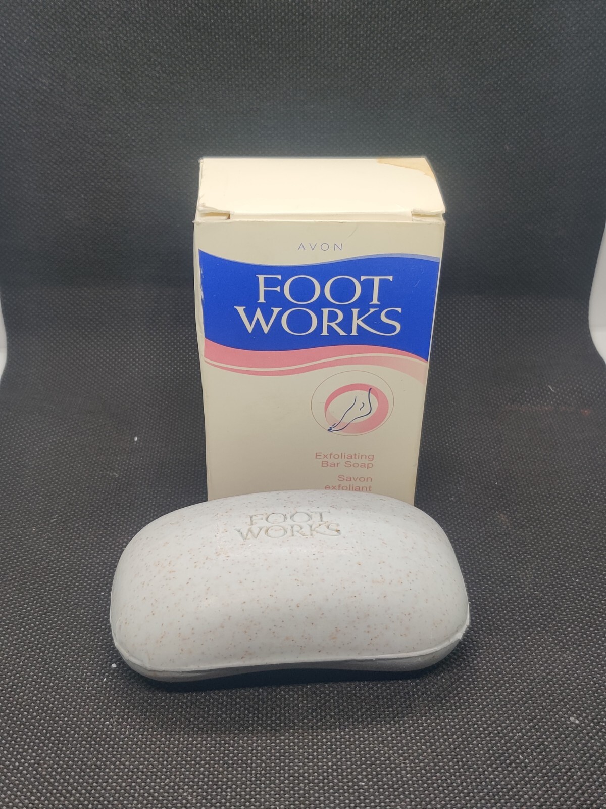 Avon Foot Works Exfoliating Bar Soap Full Size 4.2 oz – New in Box – Fast Ship