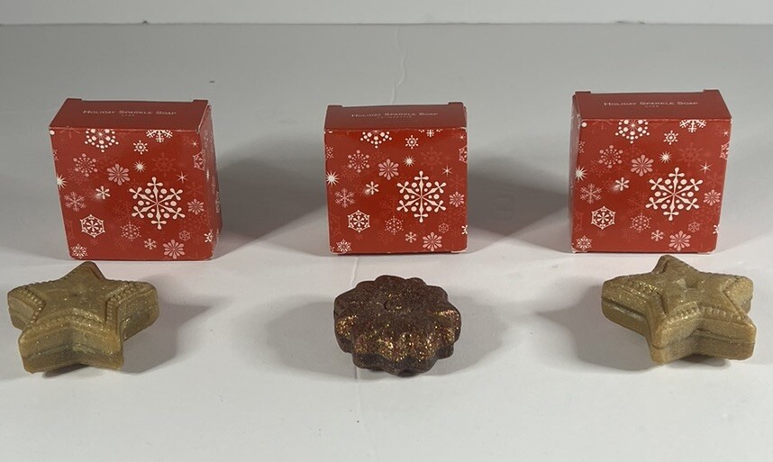Lot 3 AVON Holiday Sparkle Soap Bars 2 Star & 1 Poinsettia
