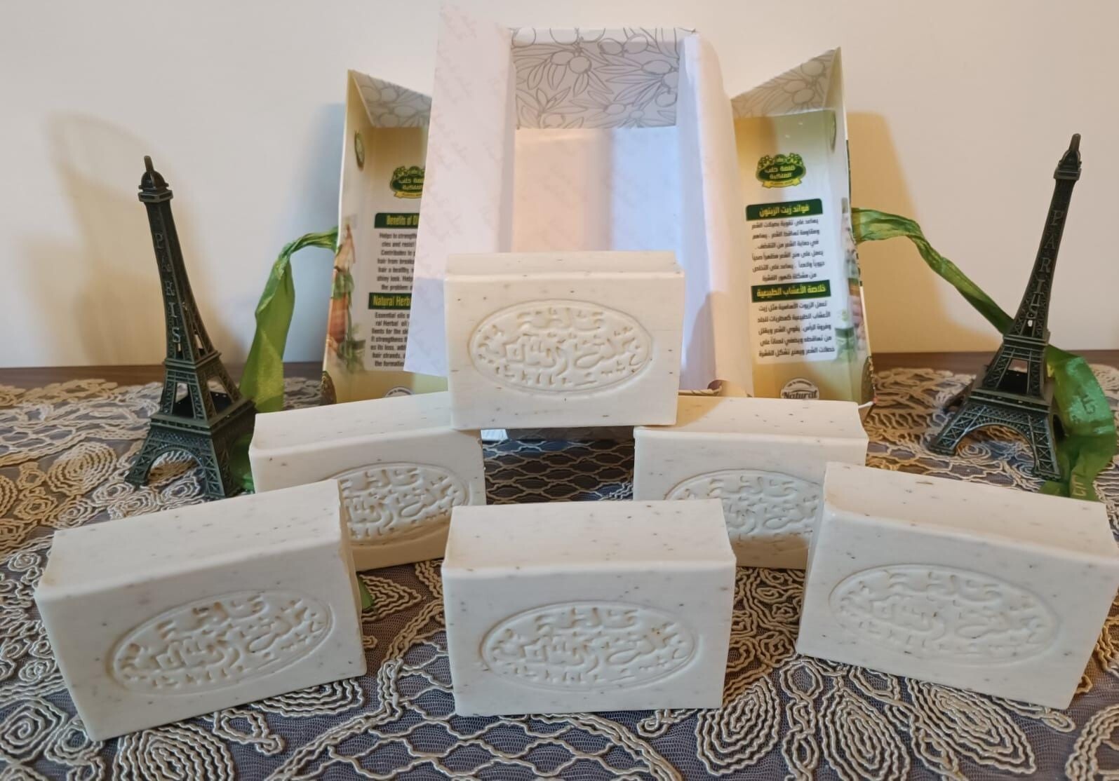 Natural olive oil soap, oriental fragrances and frankincense, handmade for body