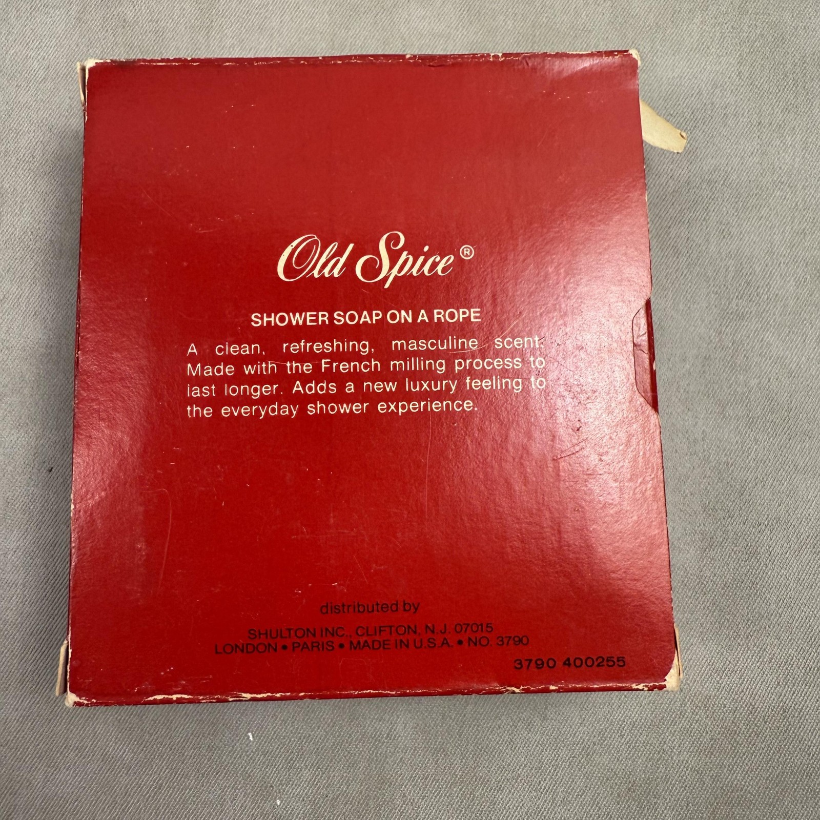 Vintage Old Spice Shower Soap on a Rope 5 oz Shulton Made USA Boxed Compass Logo