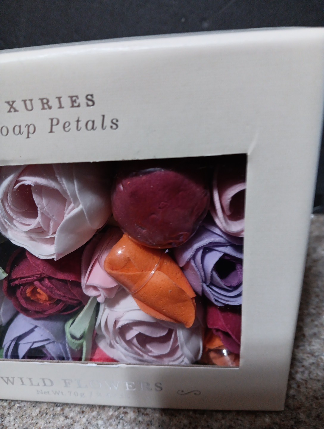 Body Luxuries Scented Soap Petals Wild Flowers 2.47oz(70g)