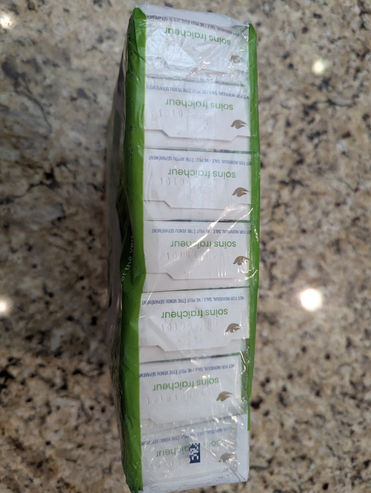 Dove Skin Care Beauty Soap Bar Cucumber Green Tea 3.75 oz x 14 Bars