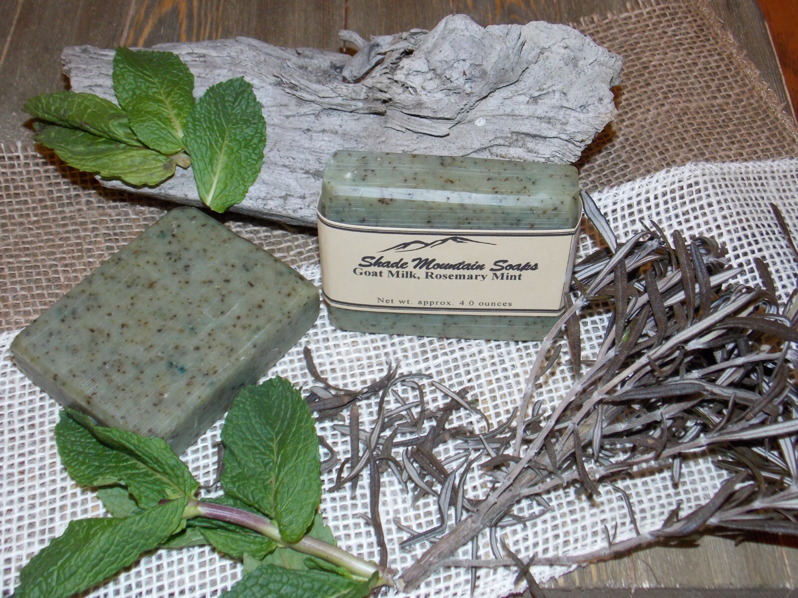 Goat Milk Soap Homemade / Handmade Moisturizing – 4 oz bar – Rosemary / Mint
