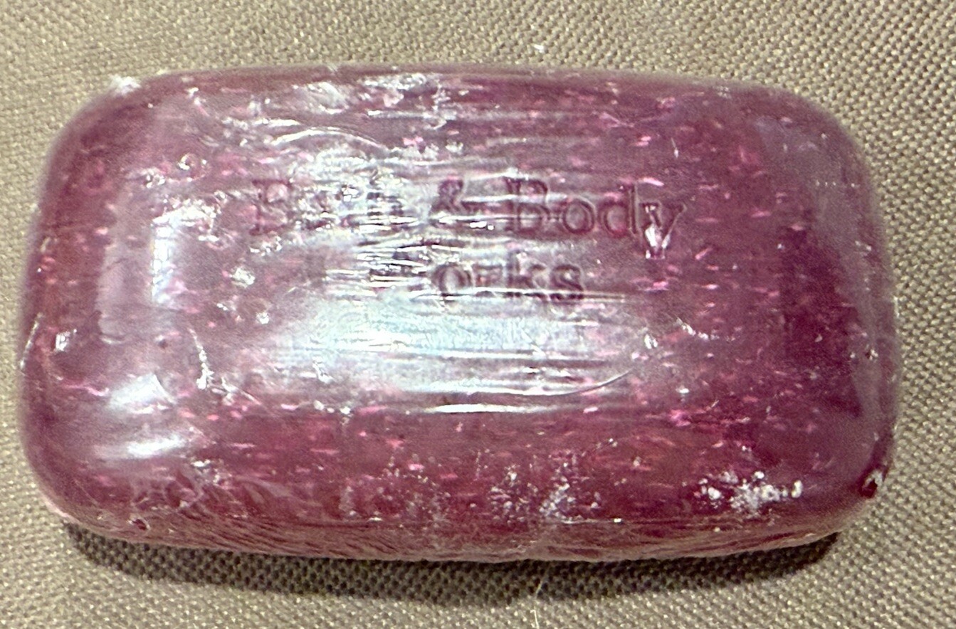 Bath and Body Work Raspberry Cassis Exfoliating Bar Soap 5.25 Oz -All Skin Types