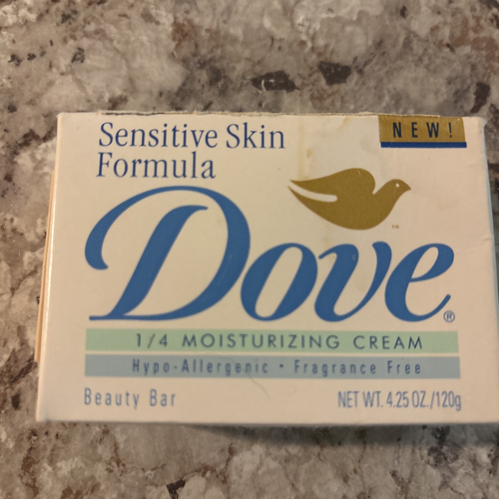1994 Dove Beauty Bath Bar Sensitive Skin Formula 4.25 OZ VINTAGE NOS Prop
