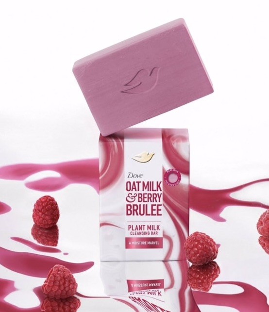 8 PACK Dove Plant Milk Cleansing Bar 5 oz, Oat Milk & Berry Brulee, Moisturizing