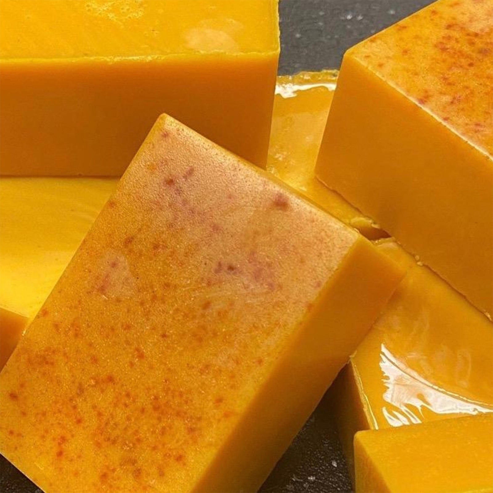 2PCS Tumeric Soap Skin Whitening Dark Spots lightening Acne Brightening Turmeric