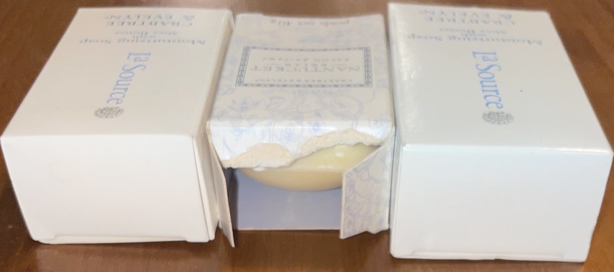 Crabtree & Evelyn Nantucket Briar Bar Soap 40g, 2 La Source Shea Butter Soap New