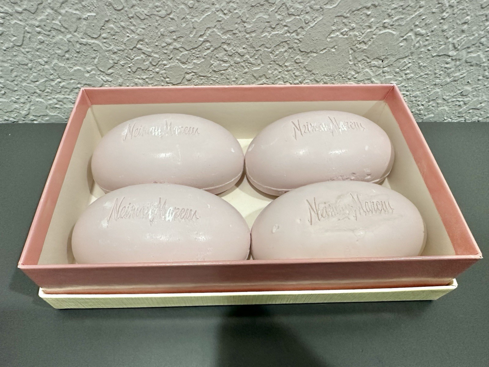 VTG Neiman Marcus Tuberose Bath Soap Box Set – 4 Count Total 24oz/680g Read