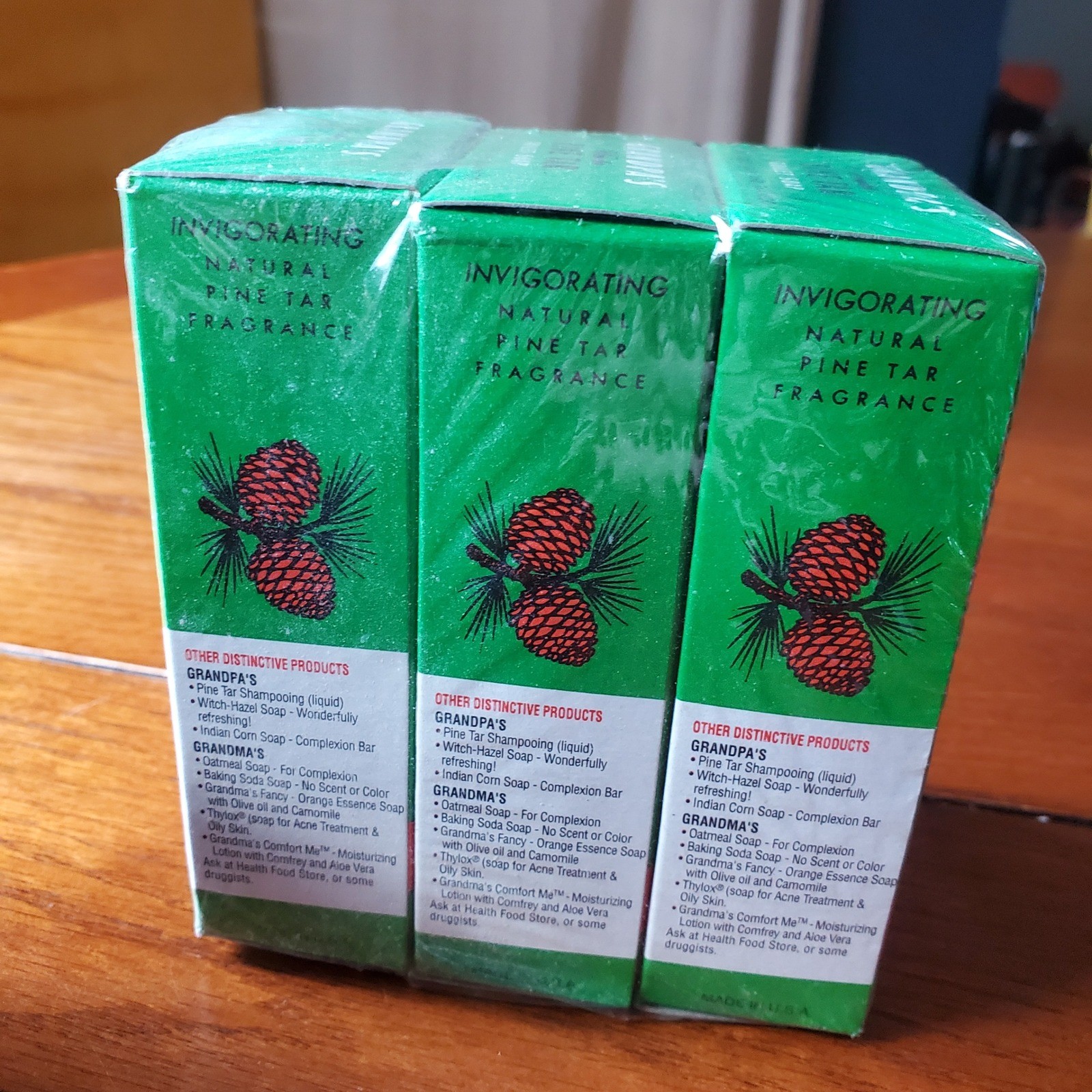 Vtg Grandpa’s Wonder Pine Tar Toilet Soap Sealed Bundle Large Bath Size 4.25oz