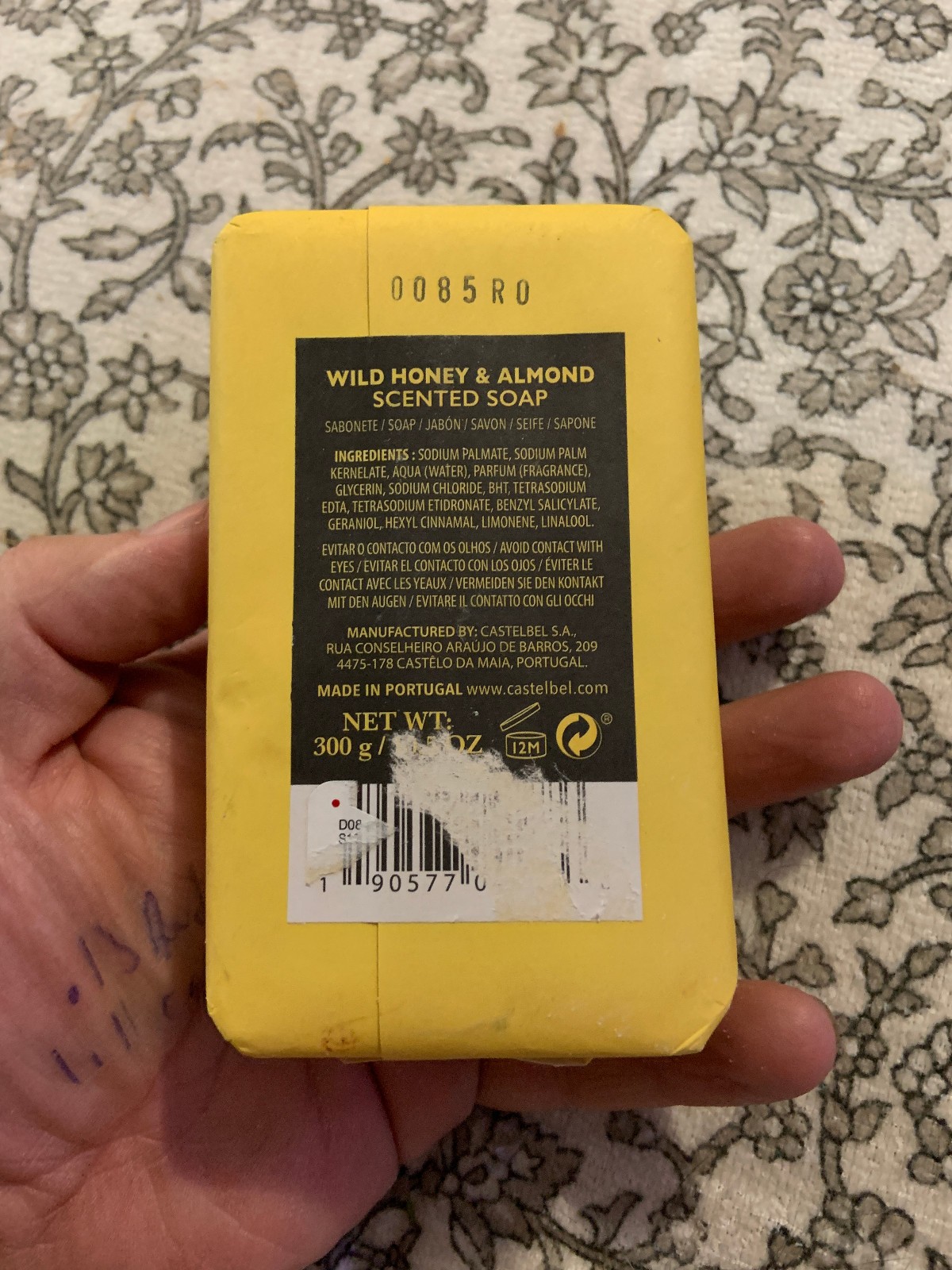 Castelbel Luxury Bath Bar Soap Wild Honey & Almond Revigorating 10.5oz
