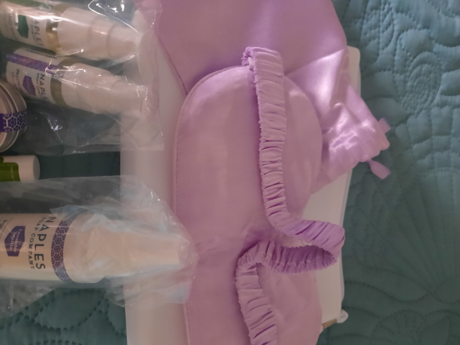 Naples Soap Company Travel Luxuries Set 6pc + Bag Body Oil Shower Spray Eye Mask