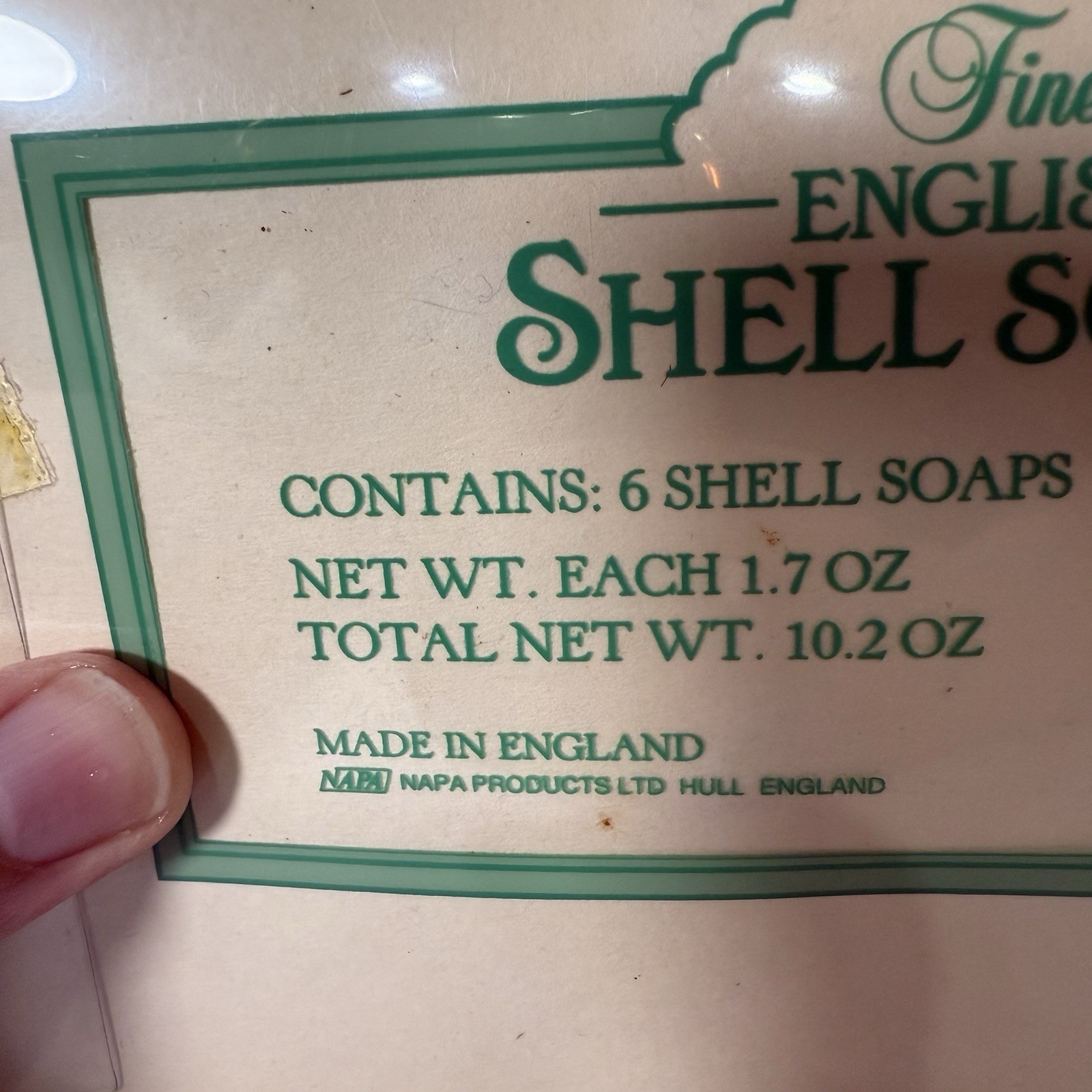NIP Vintage FINE ENGLISH SEA SHELL SOAPS Set of 6 Teal England Beach Guest Movie