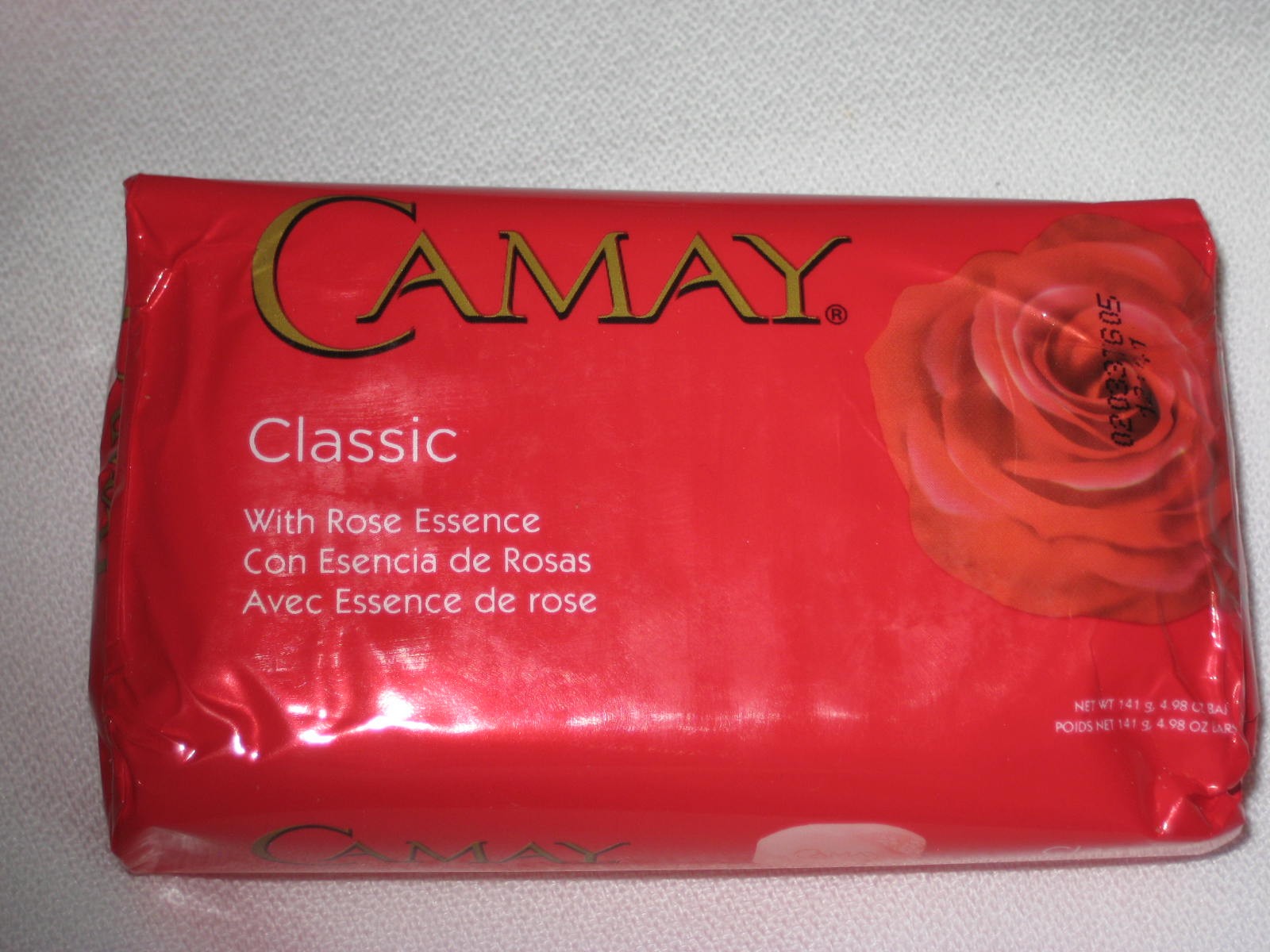 CAMAY CLASSIC SUPER SIZED 4.98 OZ (each bar) BAR SOAP – 6 PACK