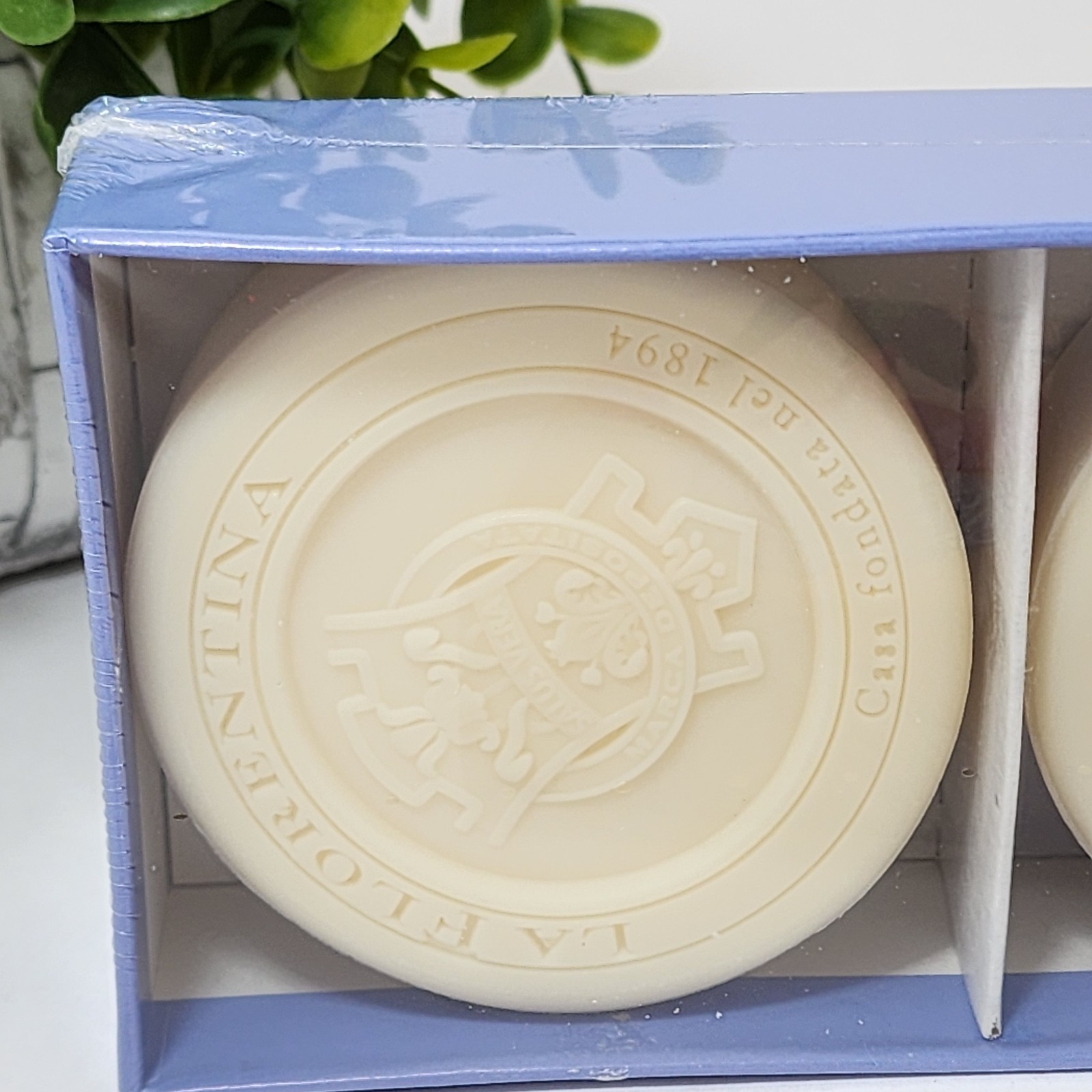 La Florentina Florentine Iris Scented Soap Bar by Saponerie Mario Fissi Gift Set