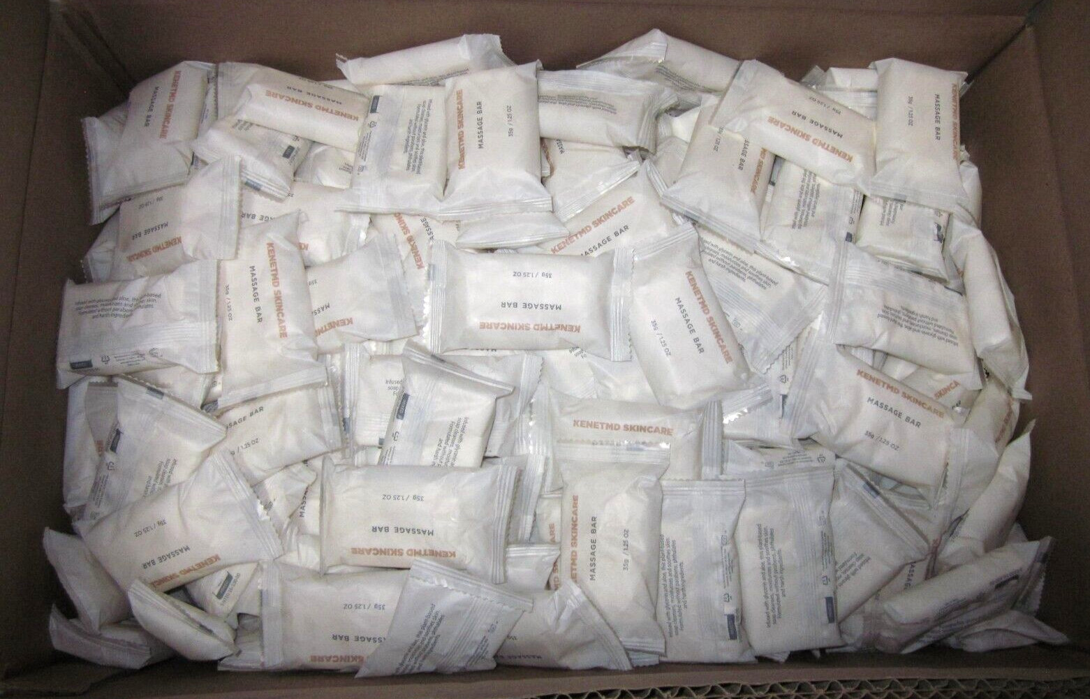 300 Individual Wrapped 1.25oz Bars of Soap ~ Gilchrist & Soames ~ Kenet MD