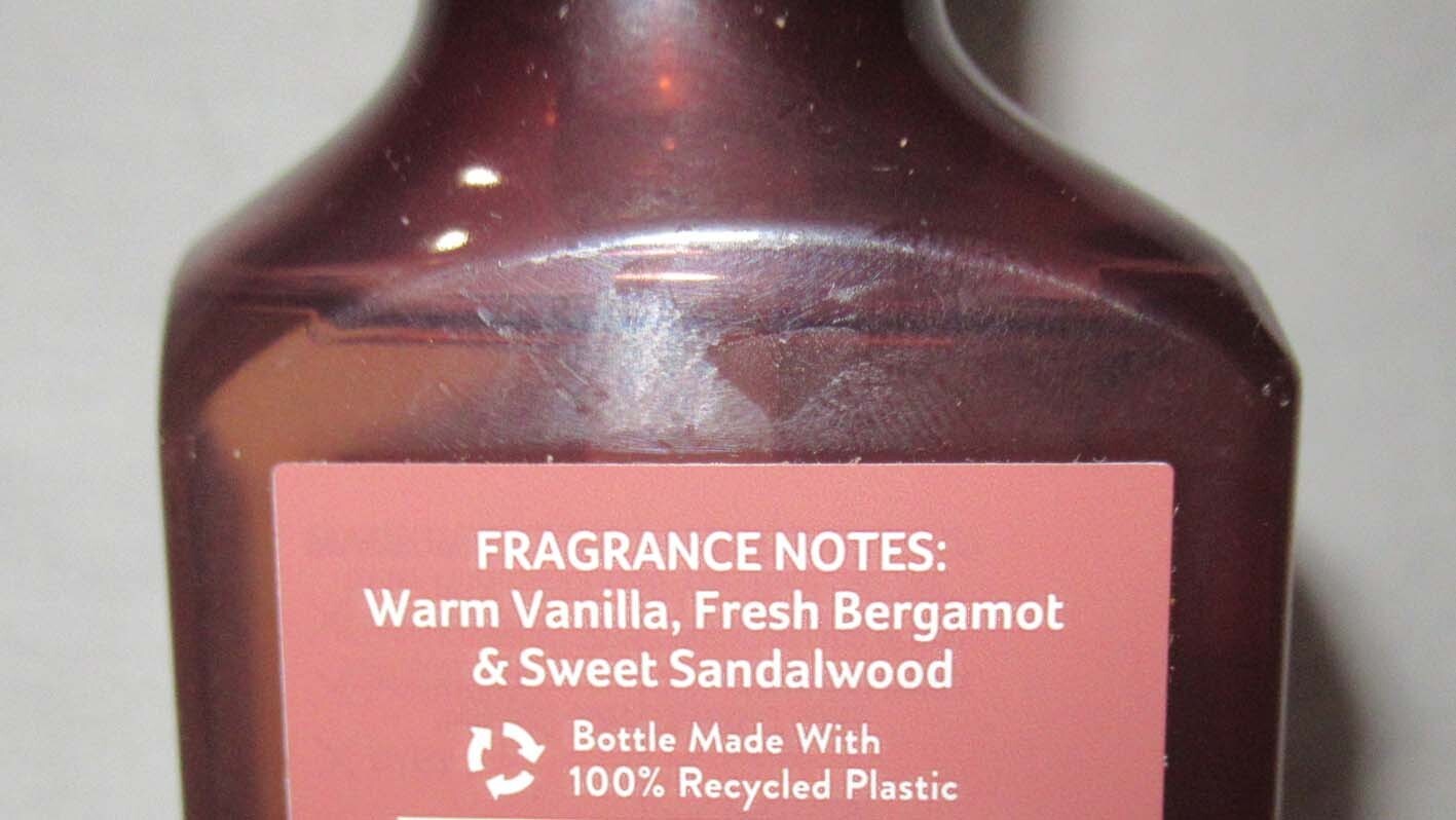 White Barn Bath & Body Works Cleansing Gel Hand Soap Lot of 2 MAHOGANY VANILLA
