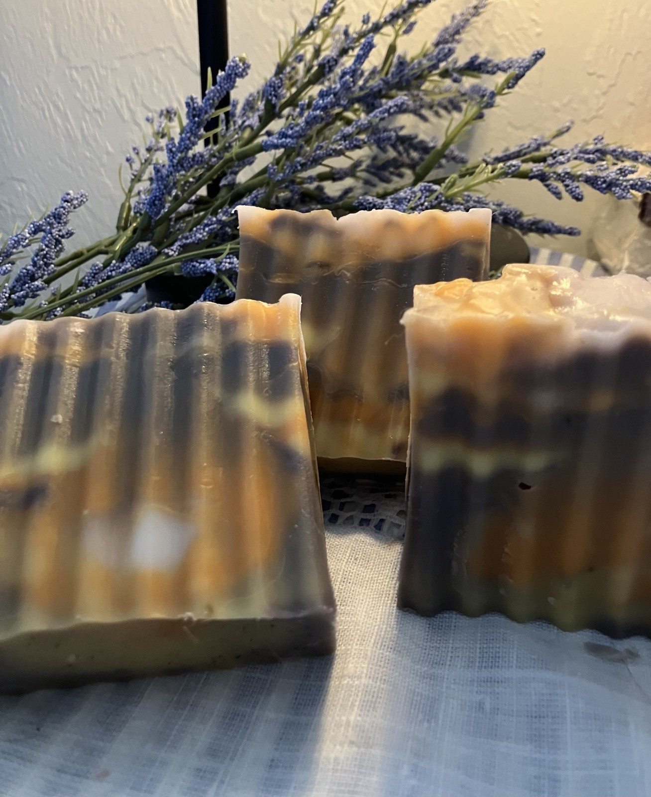 PATCHOULI SANDALWOOD Scented Handmade Soap Bars-Goats Milk & Glycerin 4-5