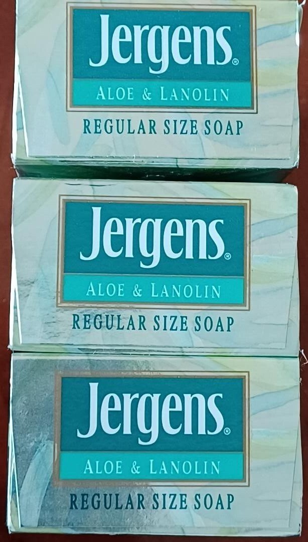 3 Vintage 1991 Jergens Aloe & Lanolin Soap Bar 3.5oz NOS USA Movie TV Prop