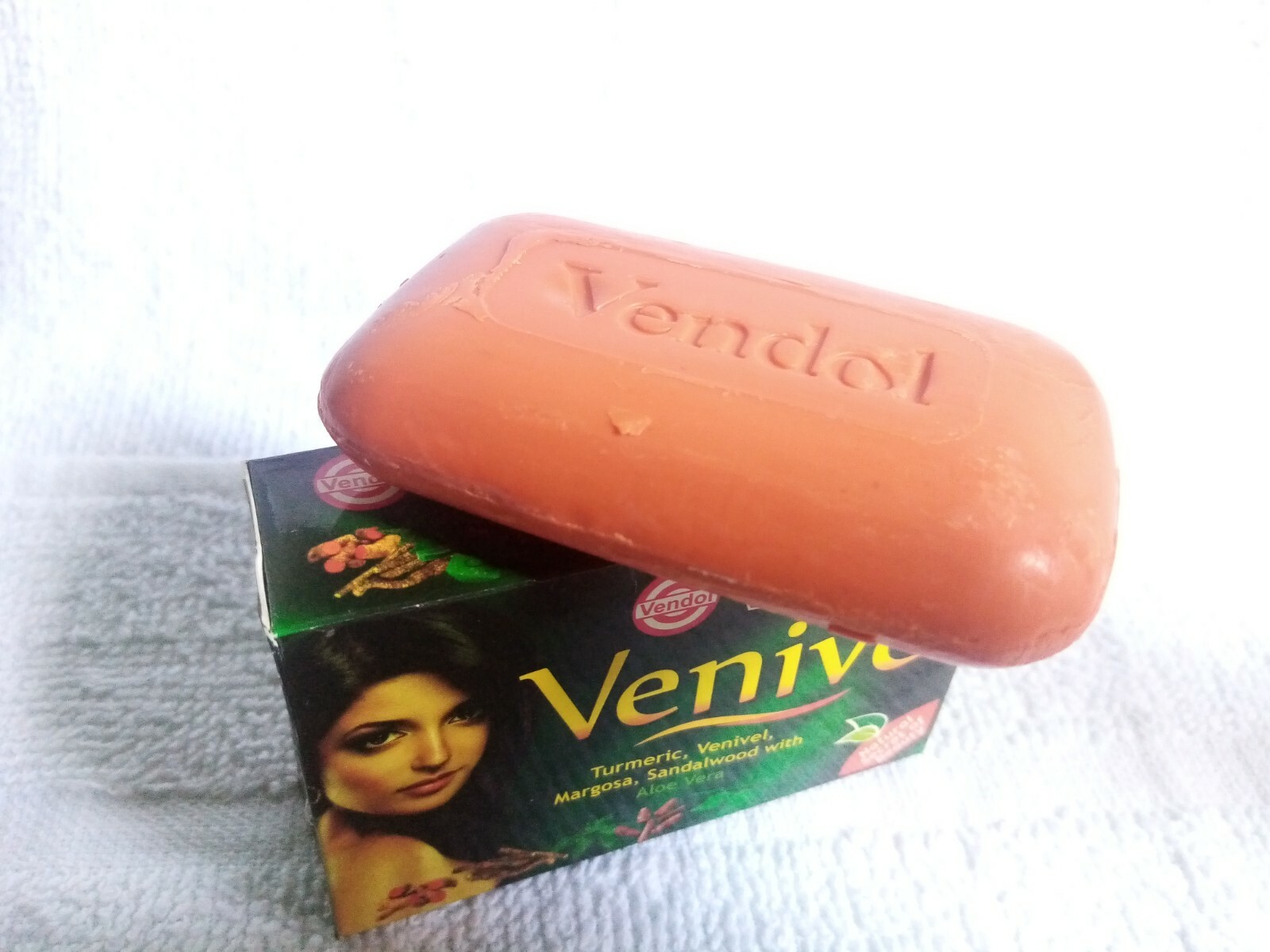 Herbal Beauty Ayurvedic VENDOL VENIVEL Body SOAP Natural Venivel Sri Lanka 80g