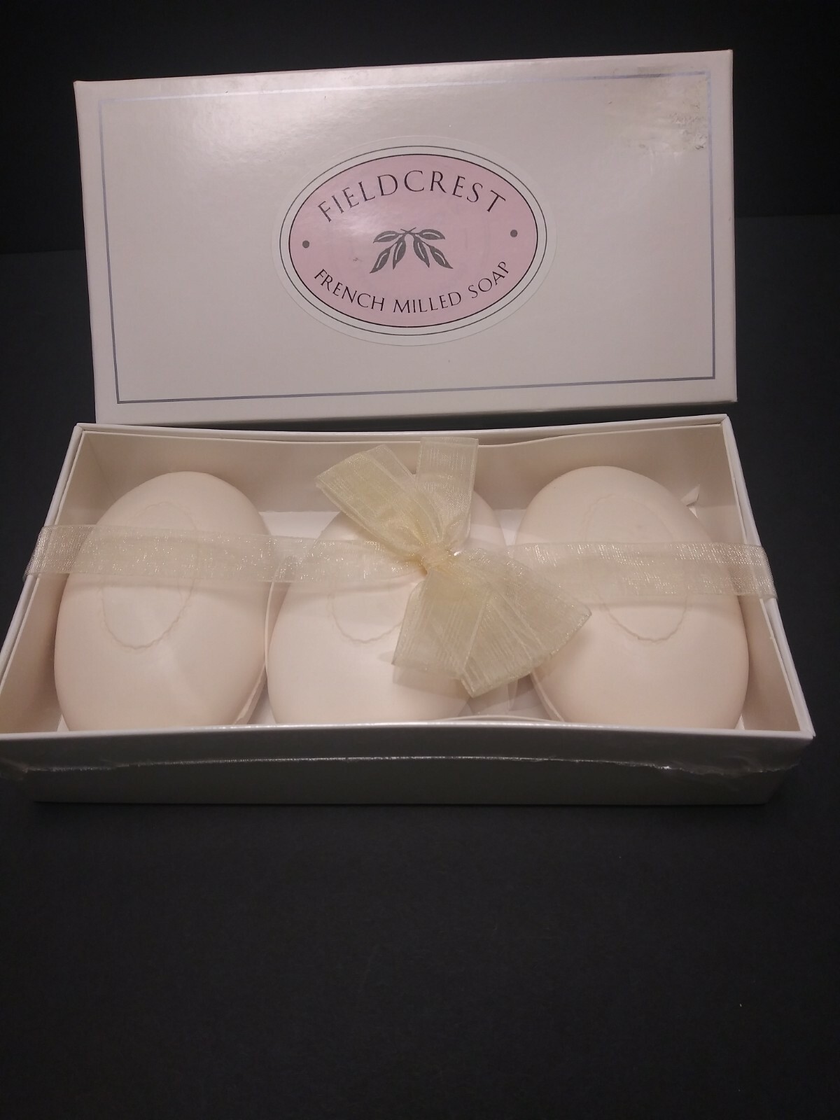 Fieldcrest French Milled Soap 3 Pack NIB Ivory/Vanilla Net Wt 14 oz