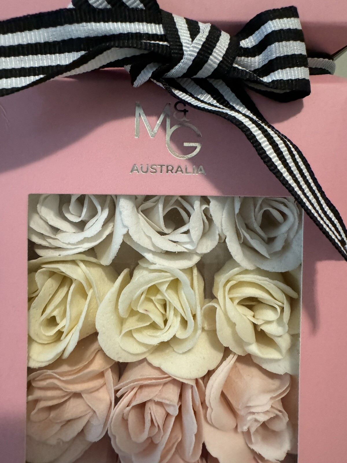 NEW Scented Soap Petals by Morgan & Grace Ausralia Roses Bath Luxury