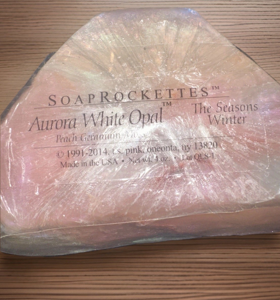 Soap Rockettes Set of 3 NEW Sealed 4oz Ea Rock Soap Rocklets TS Pink Gemstones