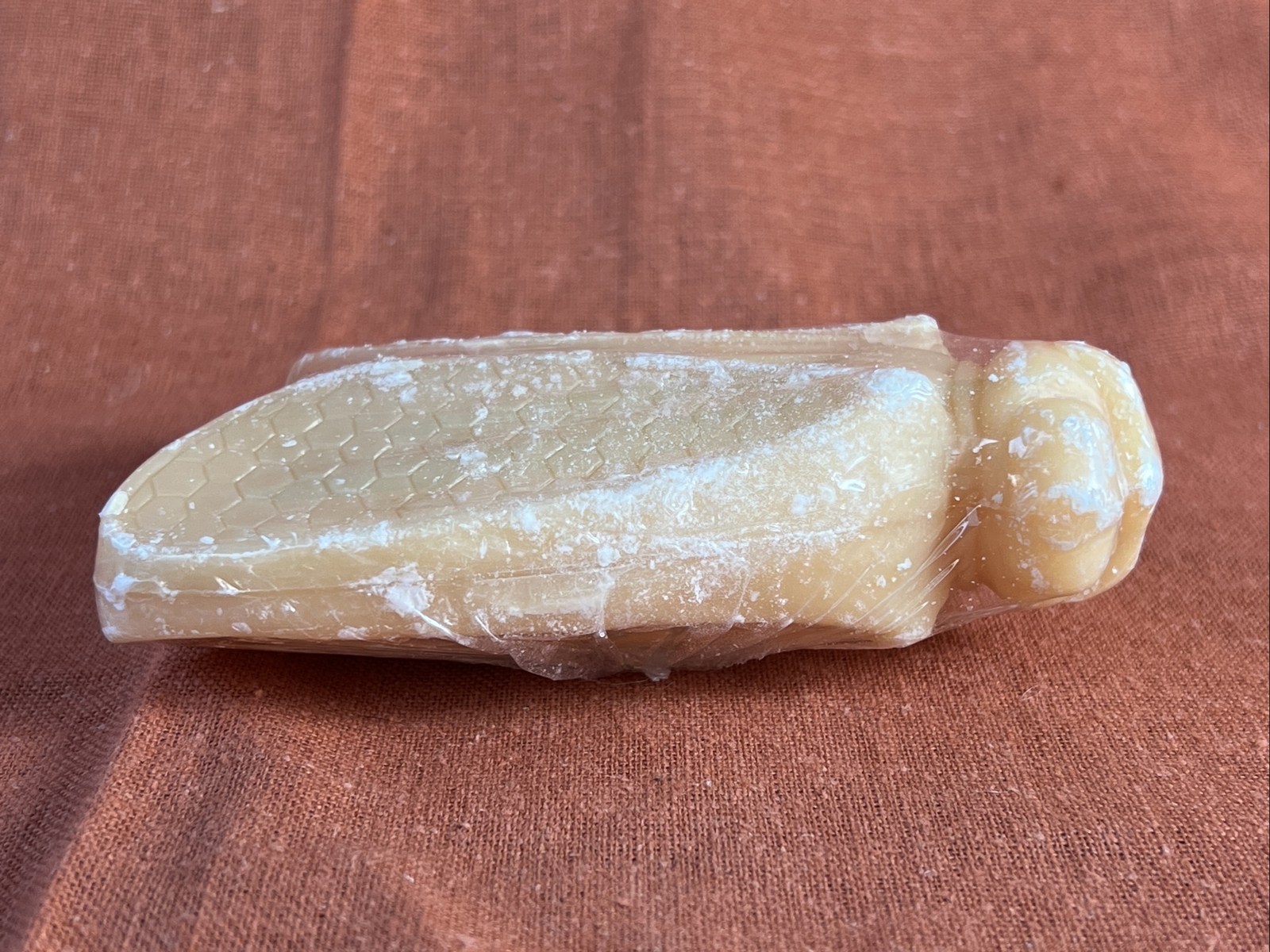NEW L’Occitane Honey Bee Soap 5.3 oz ~Manosque en Provence Shape Yellow