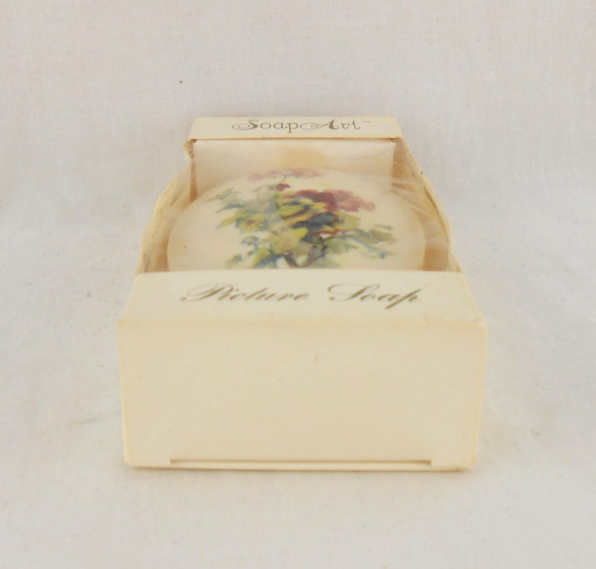 Lasting Impressions Soap Art 3.0 oz Picture Soap Bath Bar Floral Plant Design