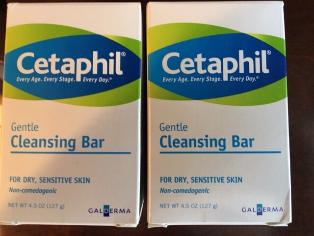 TWO (2) CETAPHIL GENTILE CLEANSING BARS 4.50 OUNCE EACH FOR DRY SENSITIVE SKIN