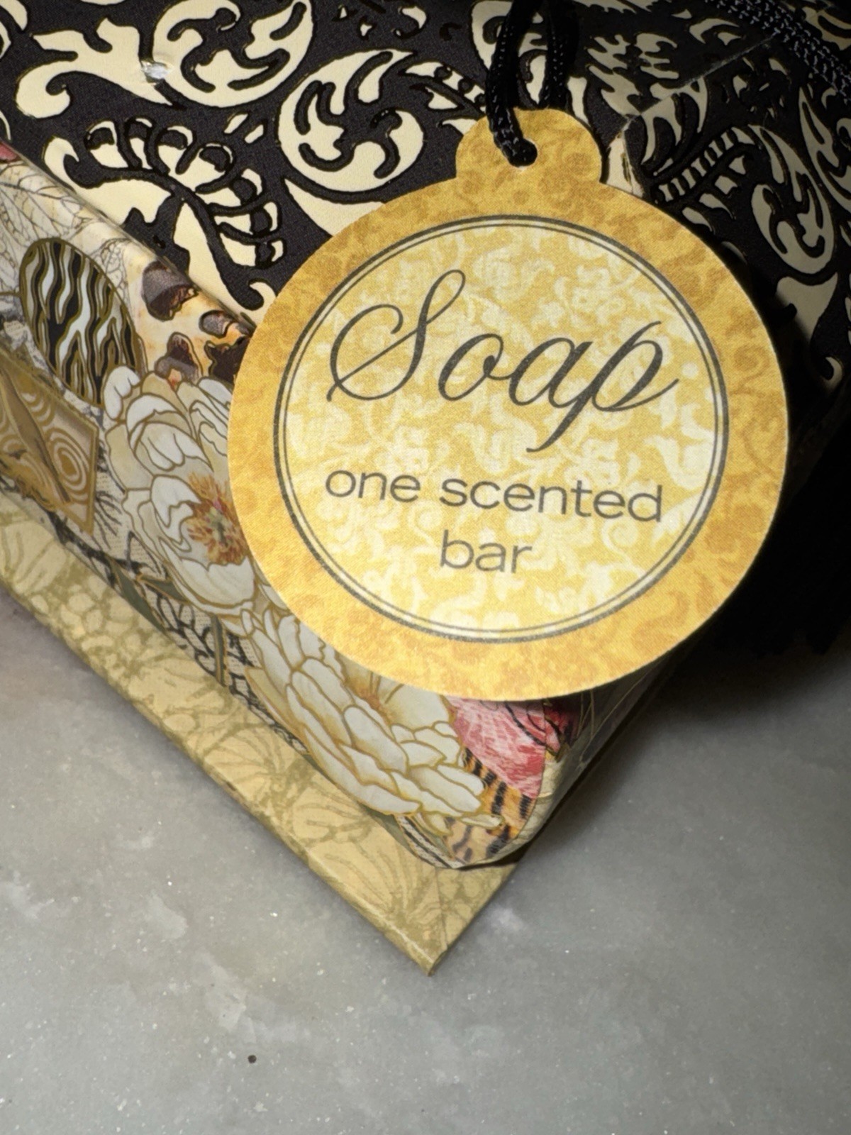Scented Floral Body Bar Soap, White Rectangular, Decorative Gift Box & Tag