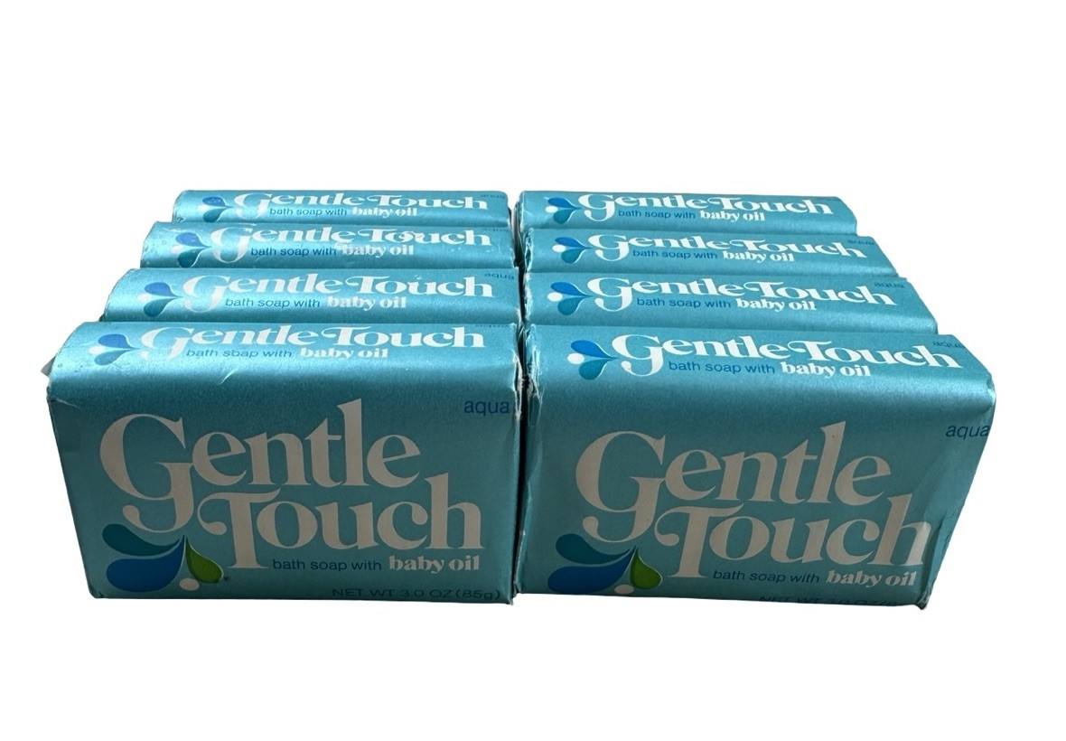Vintage Gentle Touch Bath Soap w/ Baby Oil Lot of 8 Bars Aqua 3oz NOS Sealed